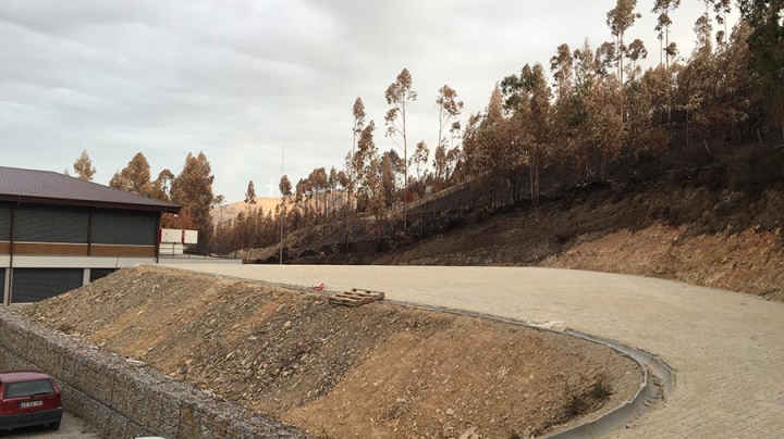 Parque de estacionamento | Castelo de Paiva