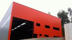 Edif&iacute;cio Industrial | Vale de Cambra